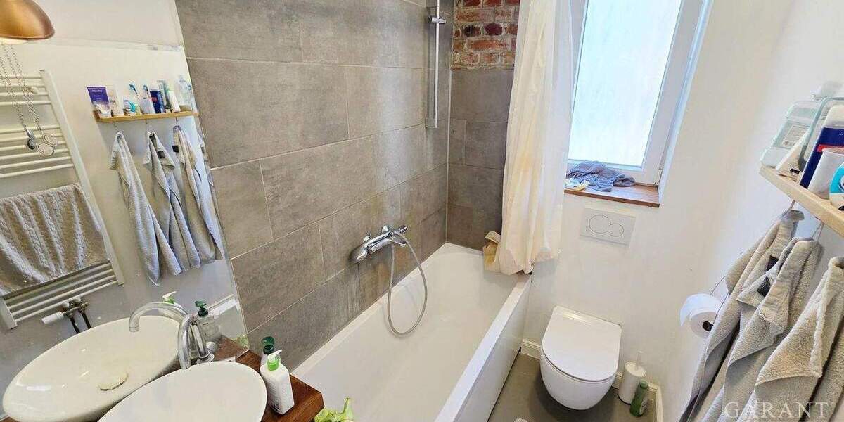 Mehrfamilienhaus, Wohnhaus Stuttgart Süd - 1 Zimmer, 230 m&sup2;, 1.100.000&euro; | Angebot:25707765