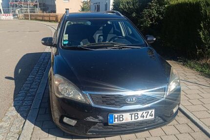 Kia ceed / Ceed 216.300 km 2.900 &euro; Steinenbronn 71144