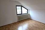 Etagenwohnung Stuttgart Bad Cannstatt - 3 Zimmer, 95 m&sup2;, 348.000&euro; | Angebot:25777167