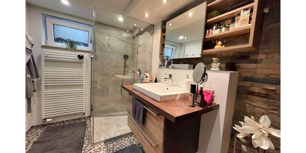 Reihenendhaus Leonberg Gebersheim - 4 Zimmer, 112 m&sup2;, 645.000&euro; | Angebot:25704387