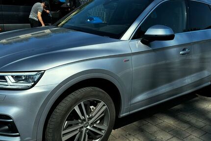 Audi Q5 121.800 km 25.300 &euro; Remseck am Neckar 71686