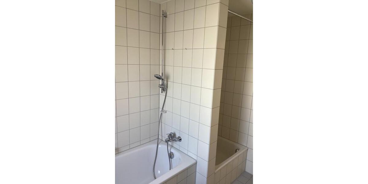 Etagenwohnung Stuttgart Sillenbuch - 2 Zimmer, 63 m&sup2;, 865&euro; | Angebot:26049867