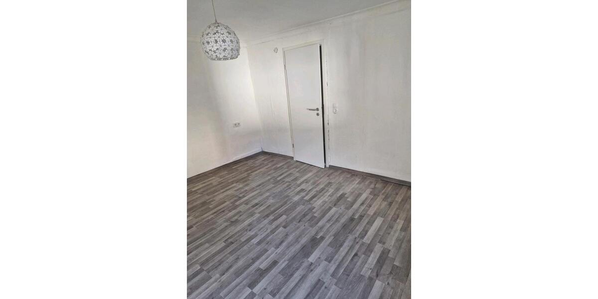 Erdgeschoßwohnung Stuttgart Stuttgart-Süd - 3 Zimmer, 78 m&sup2;, 1.200&euro; | Angebot:25569329