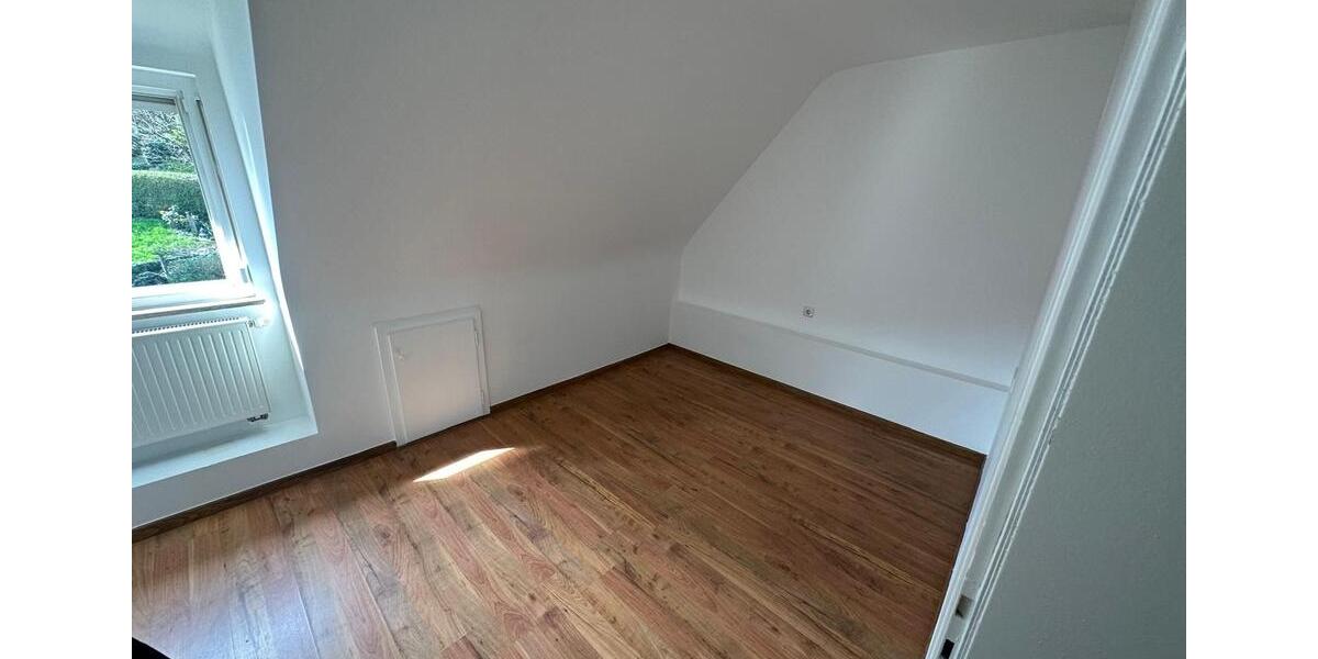 Maisonettenwohnung Waiblingen Beinstein - 5 Zimmer, 125 m&sup2;, 1.750&euro; | Angebot:26611023