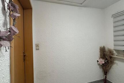 Wohnung Sersheim - 2 Zimmer, 59 m&sup2;, 750&euro; | Angebot:25292631