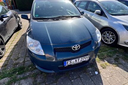Toyota Auris 65.000 km 5.499 &euro; Plochingen 73207