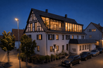 3 Zi. Dachgeschosswohnung mit zusätzlich ca. 43 m² Bühnengrundfl. Galerie- od. Maisonette-Potenzial - Dachgeschoßwohnung Weilheim an der Teck | Angebot:27532421