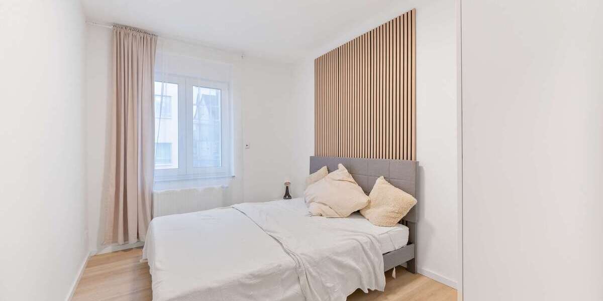 Etagenwohnung Stuttgart Rotebühl - 1 Zimmer, 12 m&sup2;, 520&euro; | Angebot:25874818