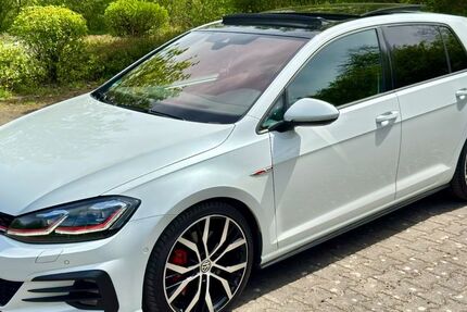 VW Golf 117.000 km 21.000 &euro; Wäschenbeuren 73116