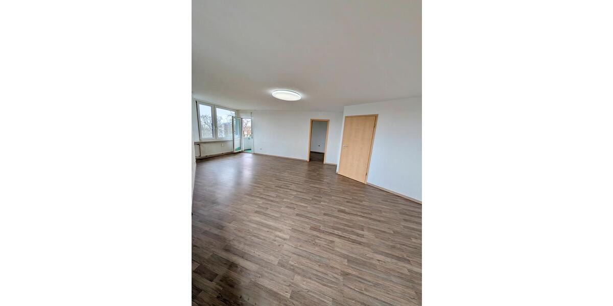 Etagenwohnung Ludwigsburg - 2 Zimmer, 73 m&sup2;, 289.000&euro; | Angebot:25415563