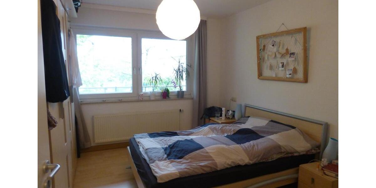 Etagenwohnung Ludwigsburg Oßweil - 3 Zimmer, 75 m&sup2;, 990&euro; | Angebot:26681910