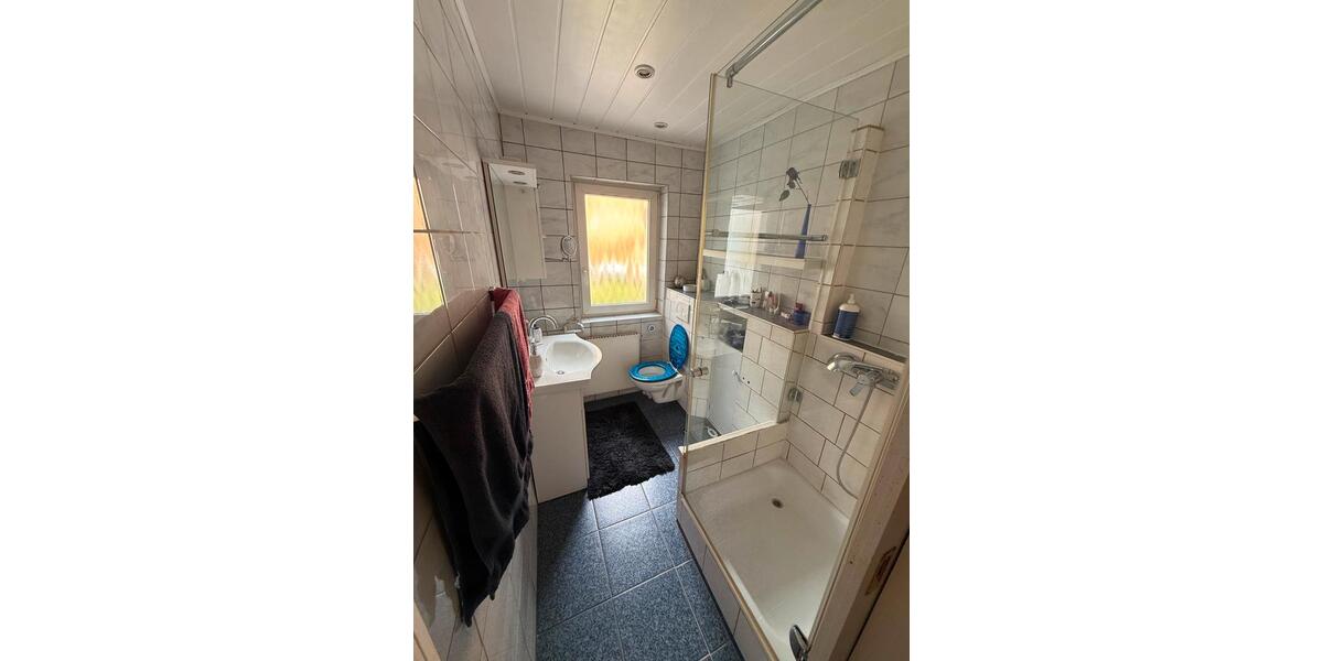 Mehrfamilienhaus, Wohnhaus Marbach am Neckar - 7 Zimmer, 165 m&sup2;, 390.000&euro; | Angebot:27076711