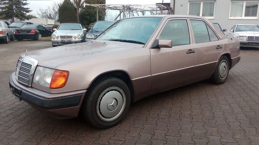 Mercedes-Benz 300 203.600 km 13.900 &euro; Kirchheim unter Teck 73230