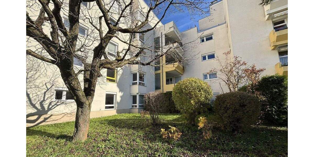 Etagenwohnung Esslingen Sulzgries - 4 Zimmer, 105 m&sup2;, 410.000&euro; | Angebot:25662735