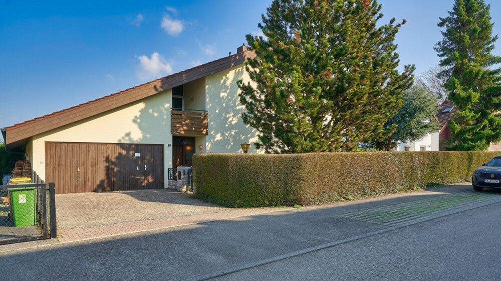 Einfamilienhaus Bönnigheim - 6 Zimmer, 208 m&sup2;, 795.000&euro; | Angebot:25697233