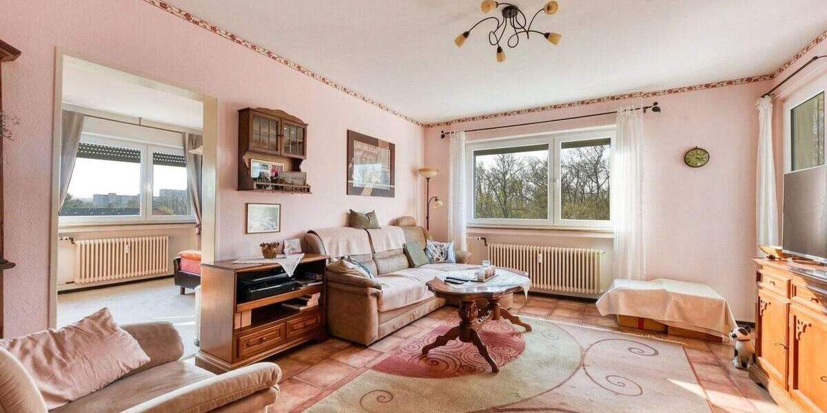 Etagenwohnung Stuttgart Mönchfeld - 3 Zimmer, 71 m&sup2;, 240.000&euro; | Angebot:25896205