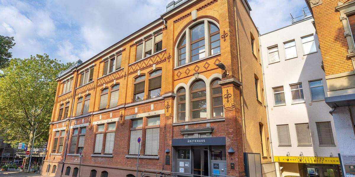 Gewerbeobjekt Göppingen Stadtgebiet - 8 Zimmer, 179 m&sup2;, 1.790&euro; | Angebot:25701145