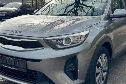 Kia Stonic 24.000 km 17.950 &euro; Ingersheim/Ludwigsburg 74379