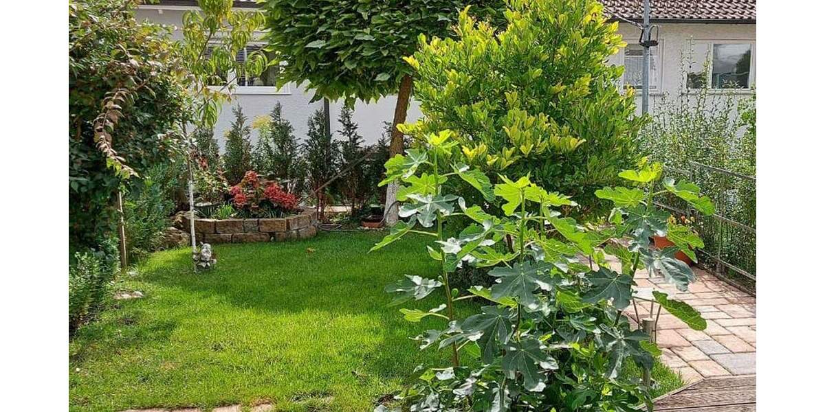 Reihenmittelhaus Leonberg Ramtel - 4 Zimmer, 93 m&sup2;, 439.000&euro; | Angebot:25798973