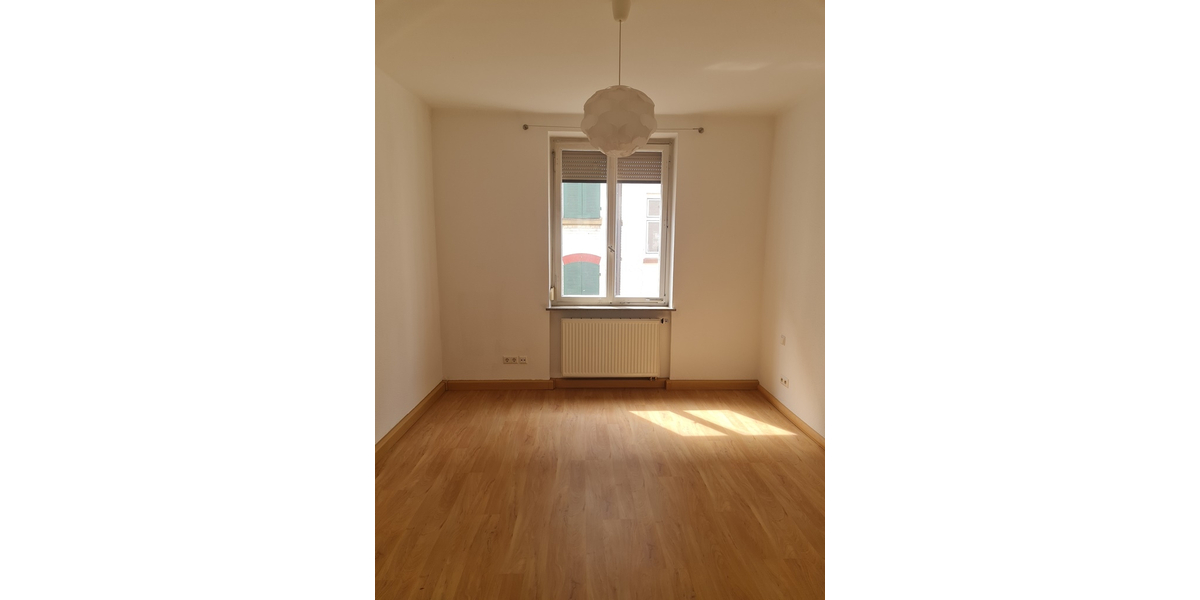 Solides 6-FH in S-Bad Cannstatt: Ruhige Top-Lage nahe Zentrum. Gepflegte Anlage ohne Überraschung! - Mehrfamilienhaus, Wohnhaus Stuttgart / Bad Cannstatt Bad Cannstatt (Stadtbezirk) | Angebot:27313305
