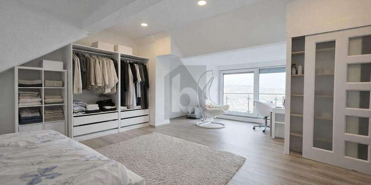 Einfamilienhaus Esslingen am Neckar Pliensauvorstadt - 6 Zimmer, 187 m&sup2;, 780.000&euro; | Angebot:26050049