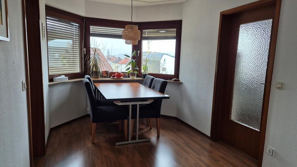 Etagenwohnung Waiblingen - 3.5 Zimmer, 84 m&sup2;, 1.050&euro; | Angebot:25919135