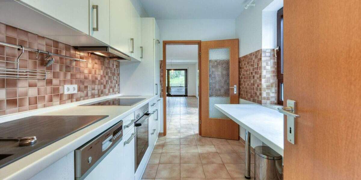 Etagenwohnung Stuttgart Nord - 2 Zimmer, 80 m&sup2;, 1.000&euro; | Angebot:25729901