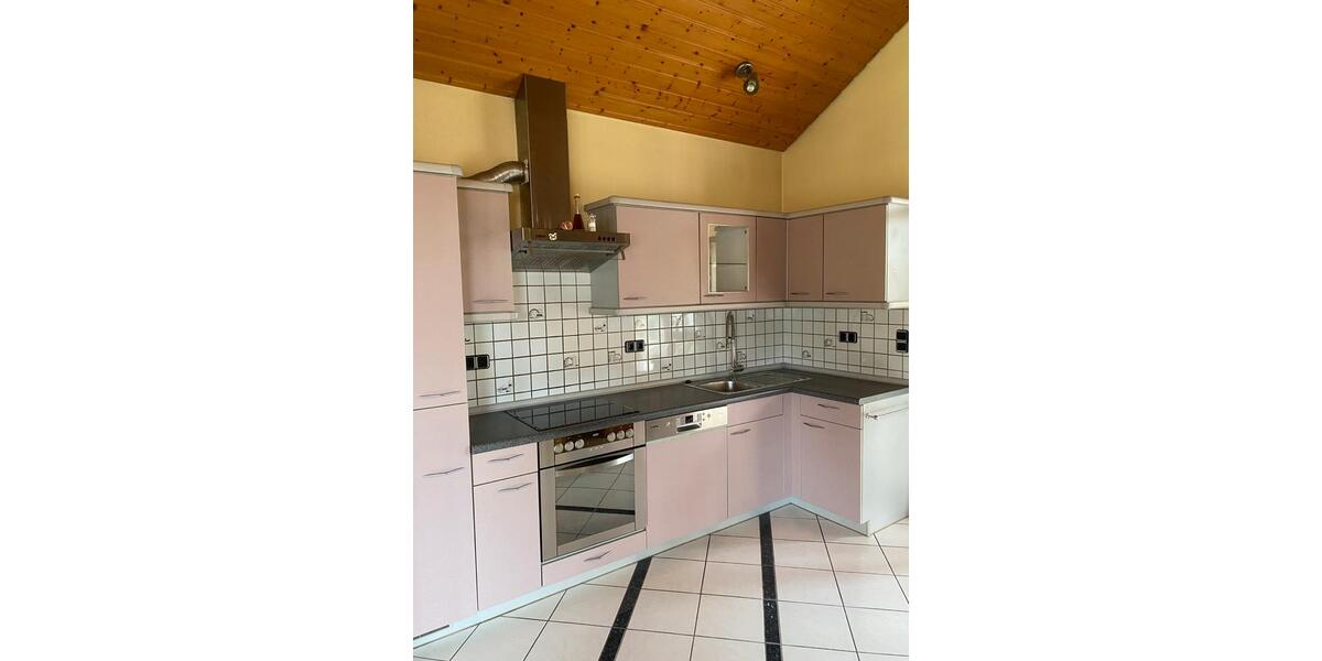 Doppelhaushälfte Weissach im Tal - 5 Zimmer, 140 m&sup2;, 419.000&euro; | Angebot:24728569