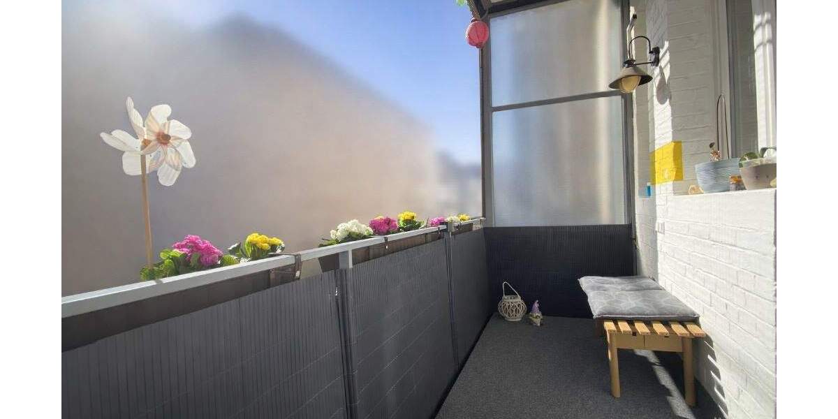 Etagenwohnung Stuttgart Bad Cannstatt - 3 Zimmer, 91 m&sup2;, 349.000&euro; | Angebot:25796151