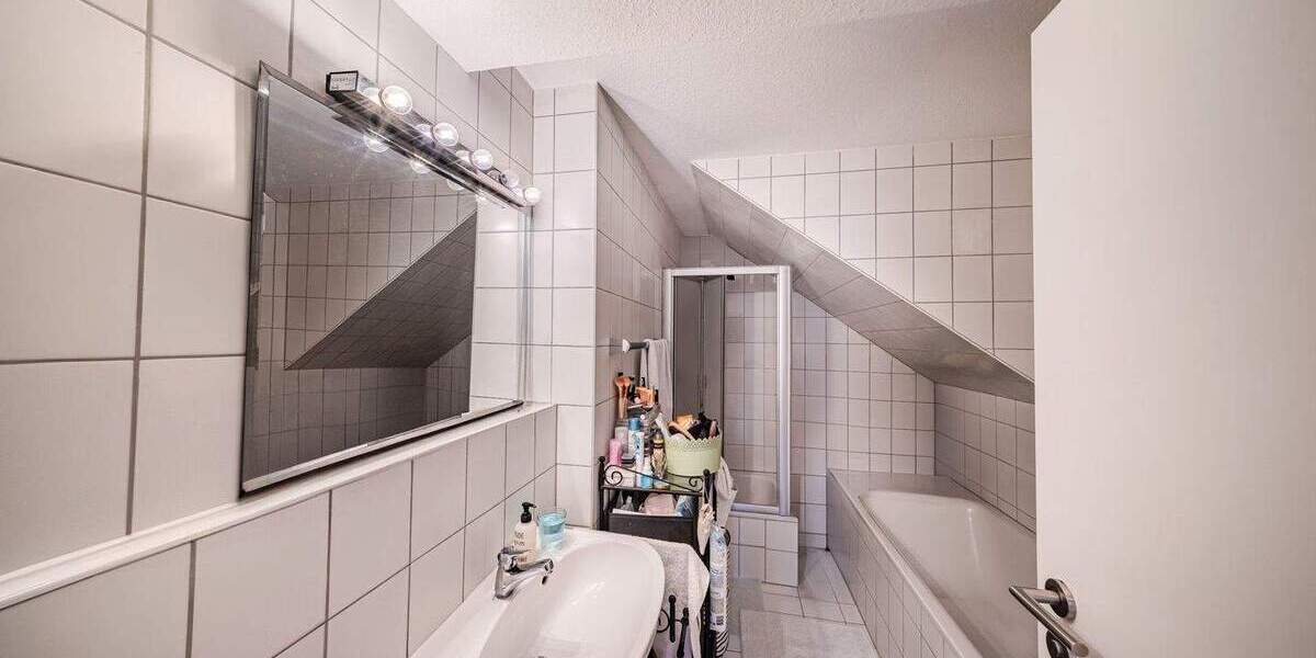 Terrassenwohnung Stuttgart Vaihingen - 2 Zimmer, 62 m&sup2;, 329.000&euro; | Angebot:25774597