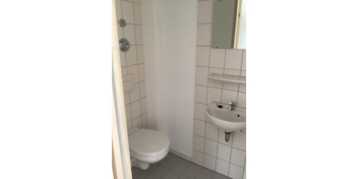 Etagenwohnung Stuttgart Sillenbuch - 2 Zimmer, 63 m&sup2;, 865&euro; | Angebot:26049867