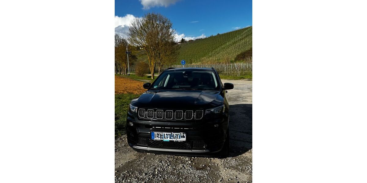 Jeep Compass 24.000 km 22.500 &euro; Neckarwestheim 74382