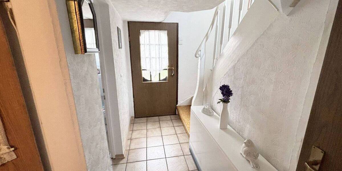 Mehrfamilienhaus, Wohnhaus Stuttgart Feuerbach - 3 Zimmer, 118 m&sup2;, 489.000&euro; | Angebot:25704674