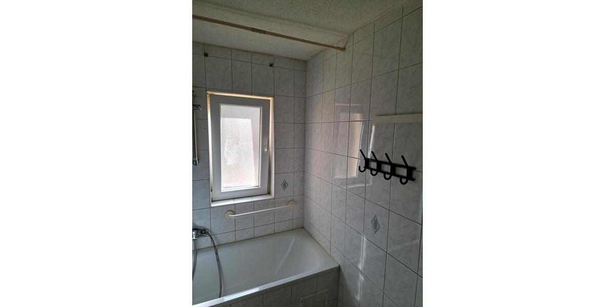 Erdgeschoßwohnung Sersheim - 2 Zimmer, 40 m&sup2;, 550&euro; | Angebot:25993652