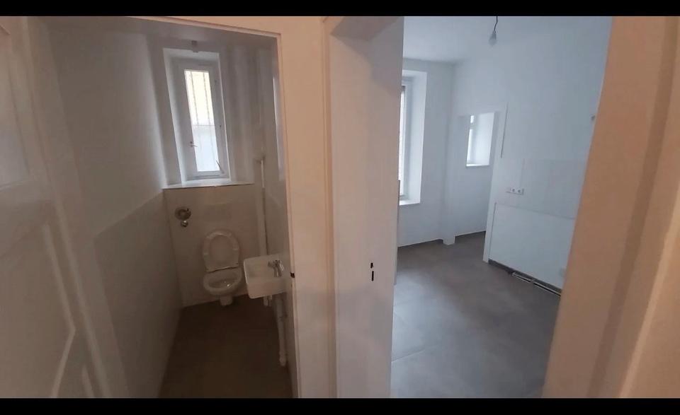 Erdgeschoßwohnung Stuttgart Stuttgart-Ost - 2 Zimmer, 75 m&sup2;, 1.081&euro; | Angebot:27619751