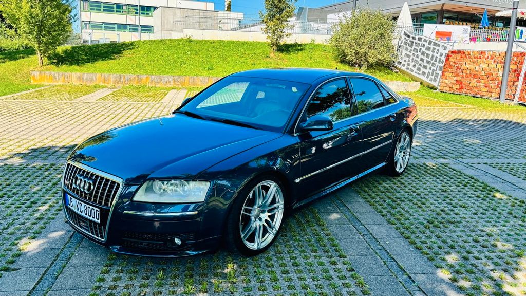 Audi A8 234.000 km 6.950 &euro; Ludwigsburg 71642