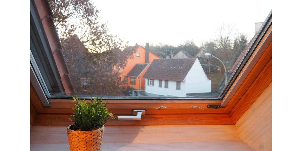 Dachgeschoßwohnung Erdmannhausen - 2.5 Zimmer, 55 m&sup2;, 1.000&euro; | Angebot:25163224