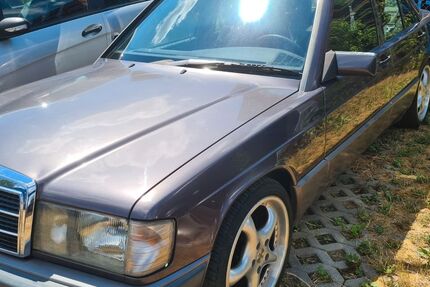Mercedes-Benz 190 330.000 km 2.990 &euro; Göppingen 73037