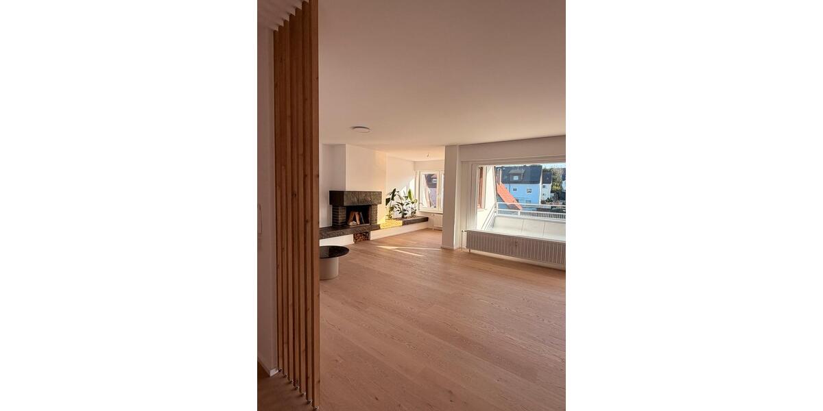 Dachgeschoßwohnung Kornwestheim - 4 Zimmer, 108 m&sup2;, 560.000&euro; | Angebot:25888003