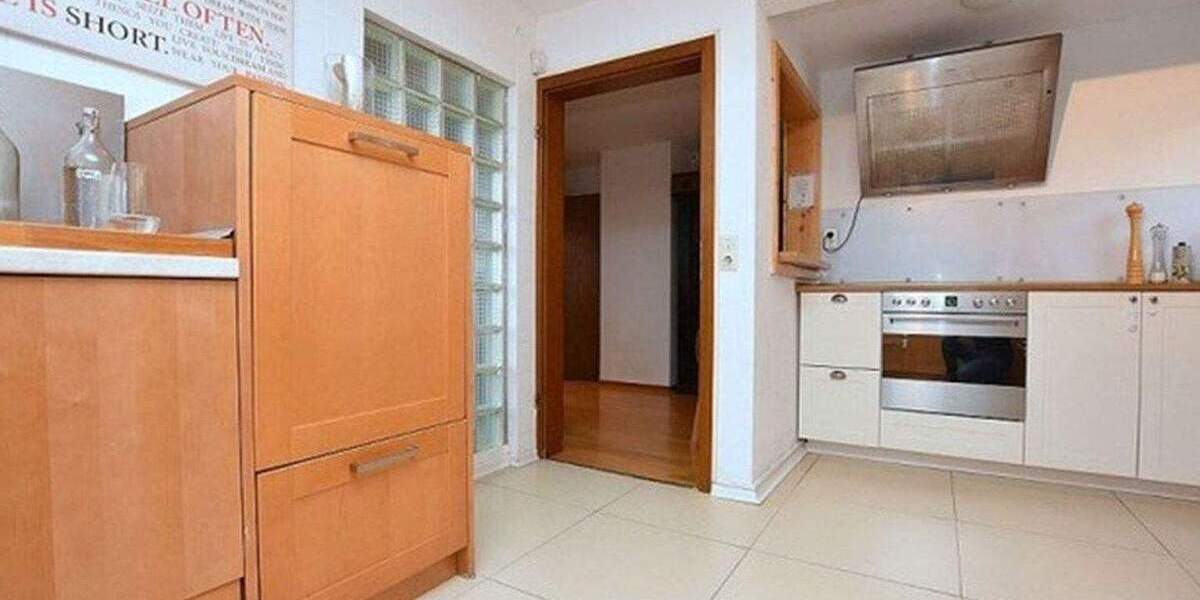 Mehrfamilienhaus, Wohnhaus Gerlingen - 8 Zimmer, 310 m&sup2;, 1.600.000&euro; | Angebot:25796480