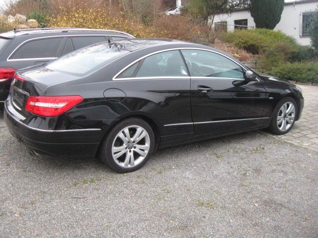 Mercedes-Benz E 350 208.000 km 6.850 &euro; Waiblingen-Bittenfeld 71336