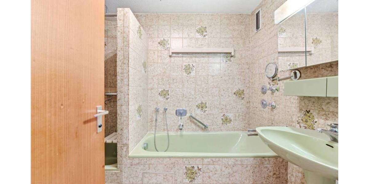 Etagenwohnung Stuttgart / Stammheim Stammheim - 3 Zimmer, 78 m&sup2;, 298.000&euro; | Angebot:26683534