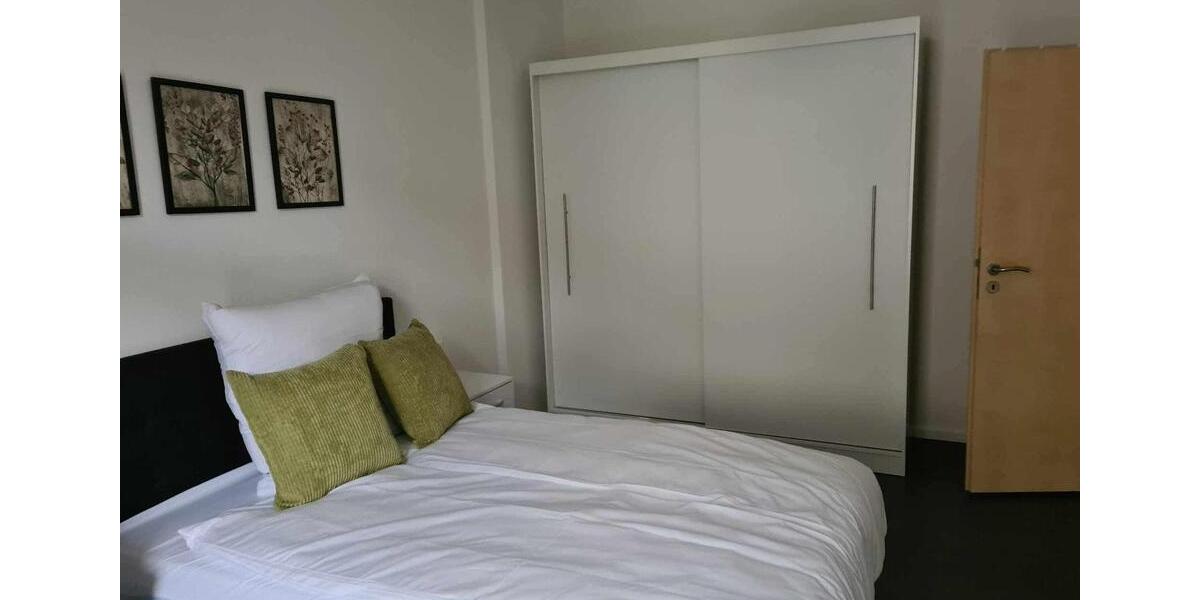 Etagenwohnung Stuttgart Stuttgart-Ost - 1 Zimmer, 18 m&sup2;, 530&euro; | Angebot:25376669