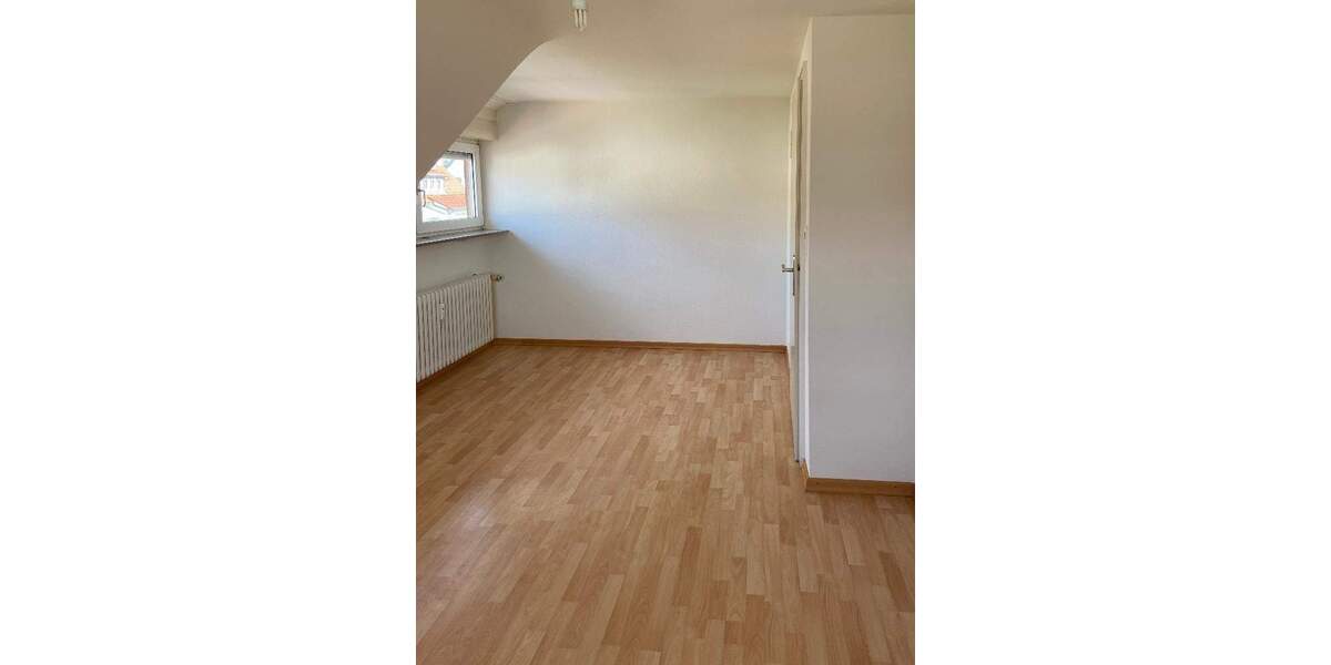 Etagenwohnung Stuttgart Vaihingen - 2 Zimmer, 70 m&sup2;, 680&euro; | Angebot:25862243