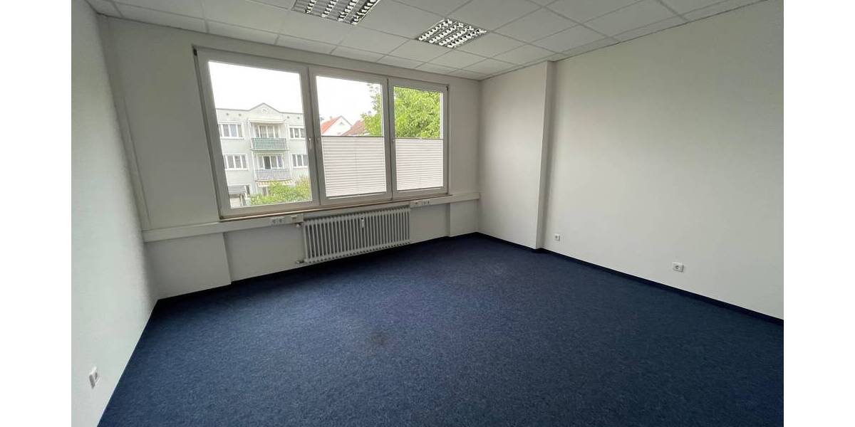 Gewerbeobjekt Böblingen - 3.900&euro; | Angebot:25748765