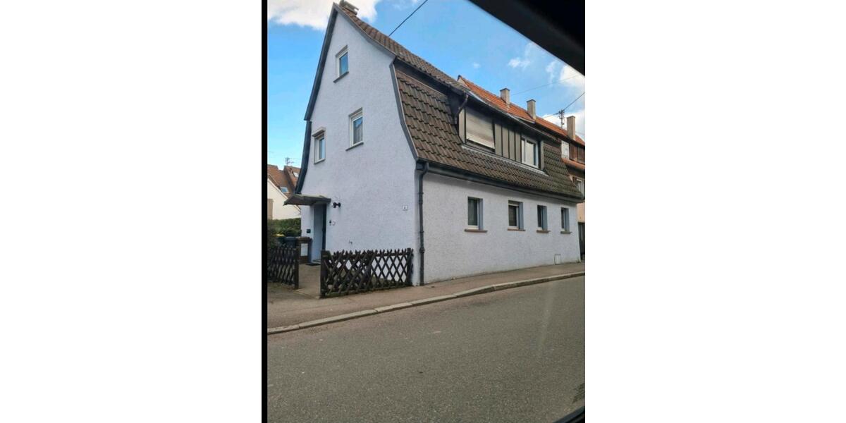 Einfamilienhaus Fellbach Oeffingen - 6 Zimmer, 143 m&sup2;, 380.000&euro; | Angebot:26103798