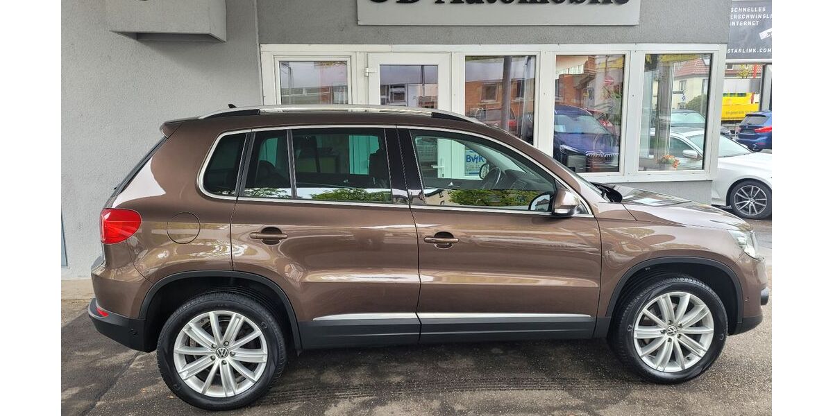 VW Tiguan 122.300 km 9.999 &euro; Stuttgart 70469