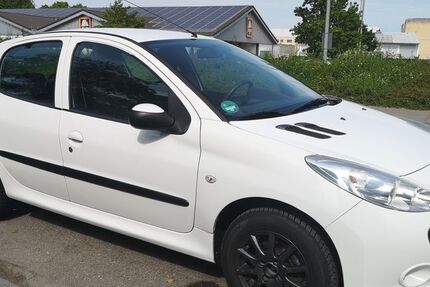 Peugeot 206 97.318 km 4.000 &euro; Stuttgart 70469