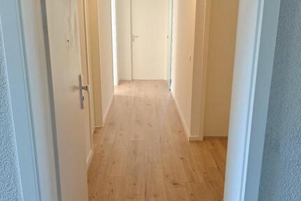 Wohnung Böblingen Dagersheim - 3.5 Zimmer, 77 m&sup2;, 320.000&euro; | Angebot:25568452