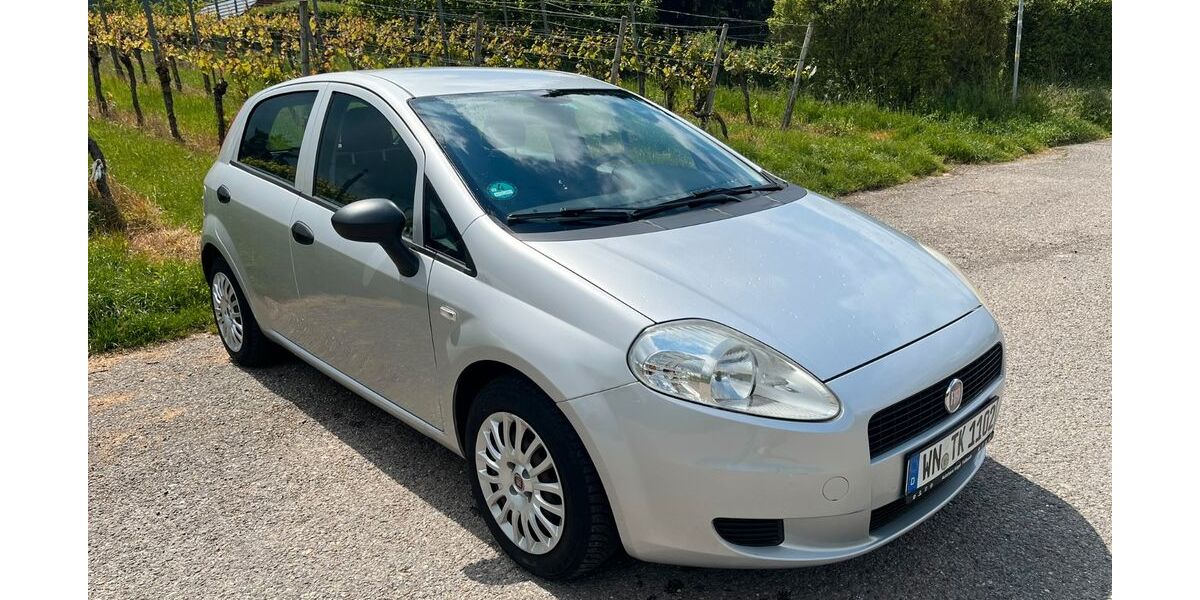Fiat Punto 156.900 km 2.999 &euro; Weinstadt 71384